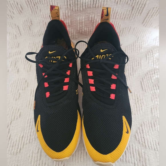 Nike Air Max 270 Crimson Floral Black - Picture 4 of 8